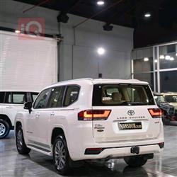 تويوتا لاندكروزر